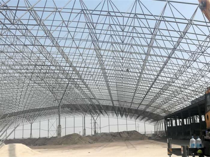 枝江钢厂料仓网架工程